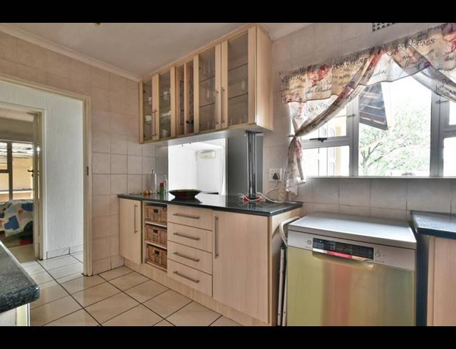 3 BEDROOM HOUSE FOR SALE IN RANDPARK RIDGE